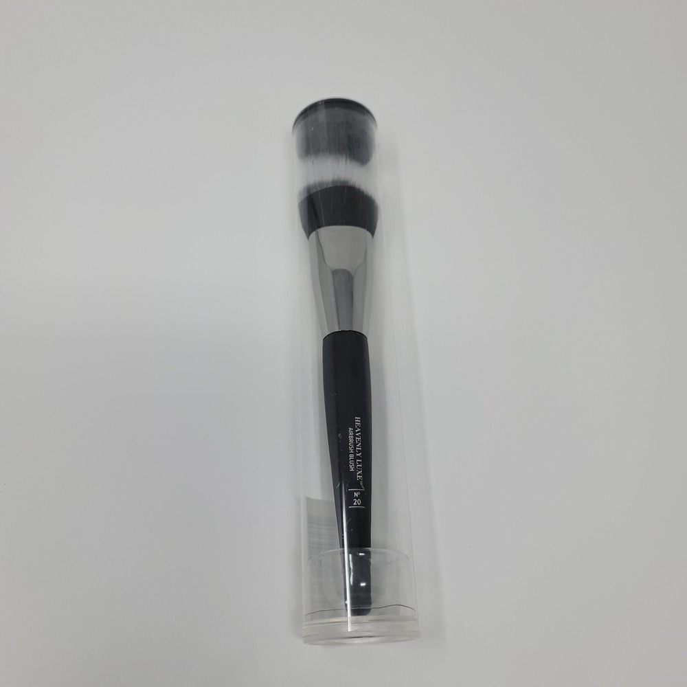 IT Cosmetics Heavenly Luxe Airbrush Blush Brush #20 New Makeup Tool